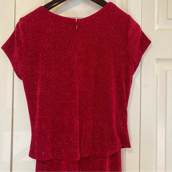 Betsy & Adam By Jaslene Red Solid Sparkling Sequin Gown Dress Maxi Slit Bodycon - Picture 4 of 7